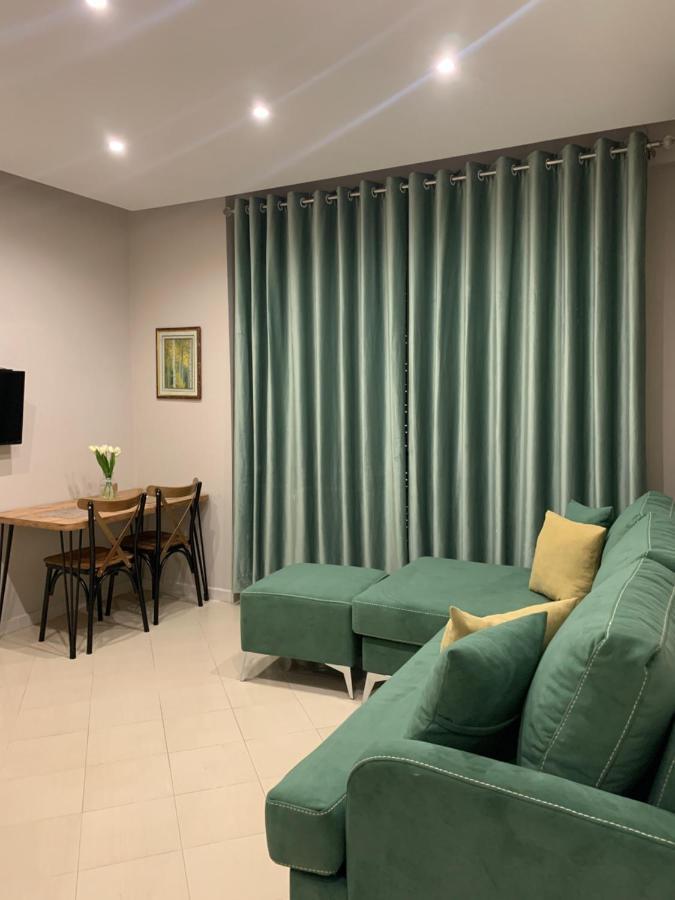 Girasole Apartments Vlorë Eksteriør billede
