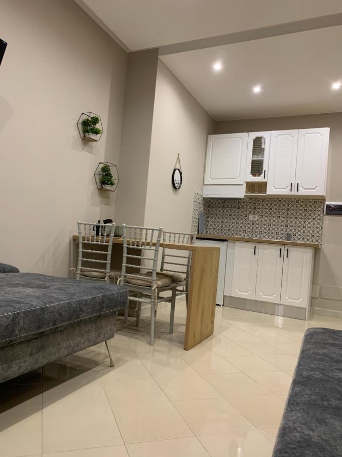 Girasole Apartments Vlorë Eksteriør billede