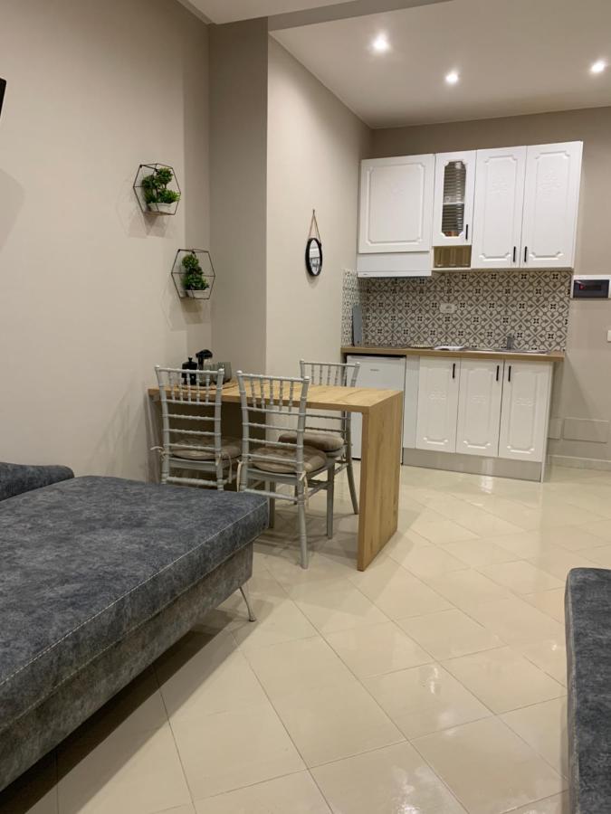 Girasole Apartments Vlorë Eksteriør billede