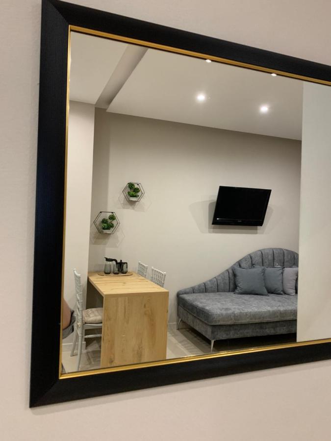 Girasole Apartments Vlorë Eksteriør billede
