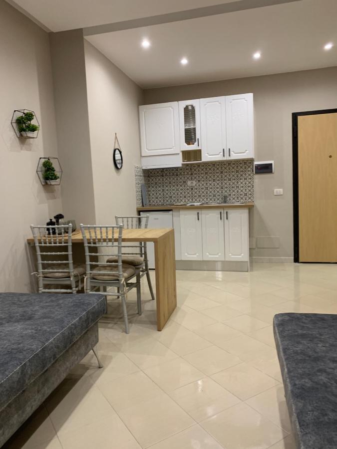 Girasole Apartments Vlorë Eksteriør billede