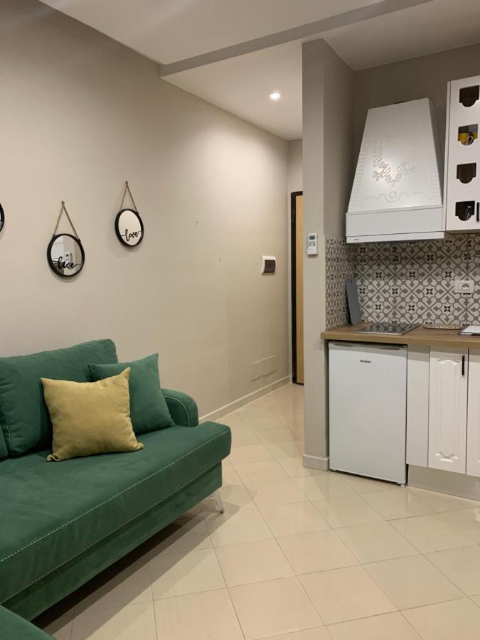 Girasole Apartments Vlorë Eksteriør billede