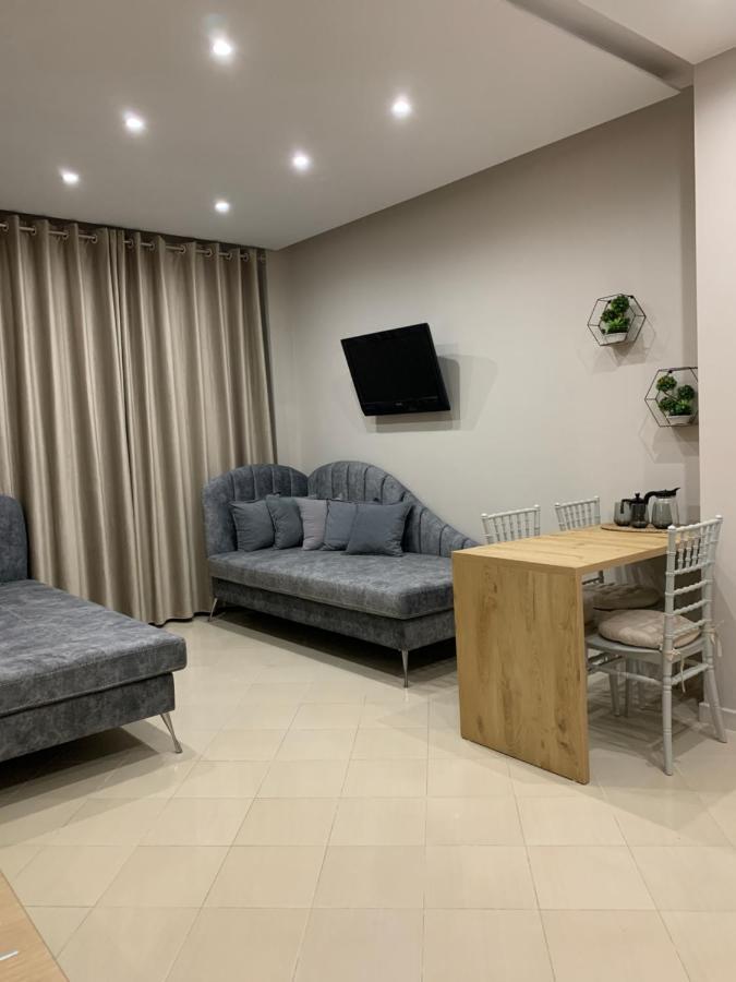 Girasole Apartments Vlorë Eksteriør billede